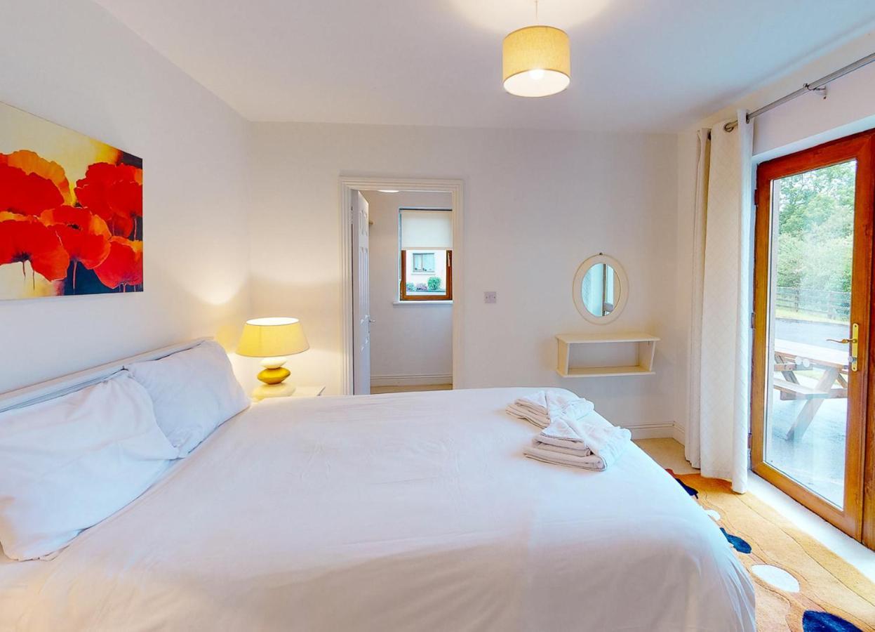 Lakeside Holiday Homes - Type B By Trident Holiday Homes Killaloe Exteriér fotografie
