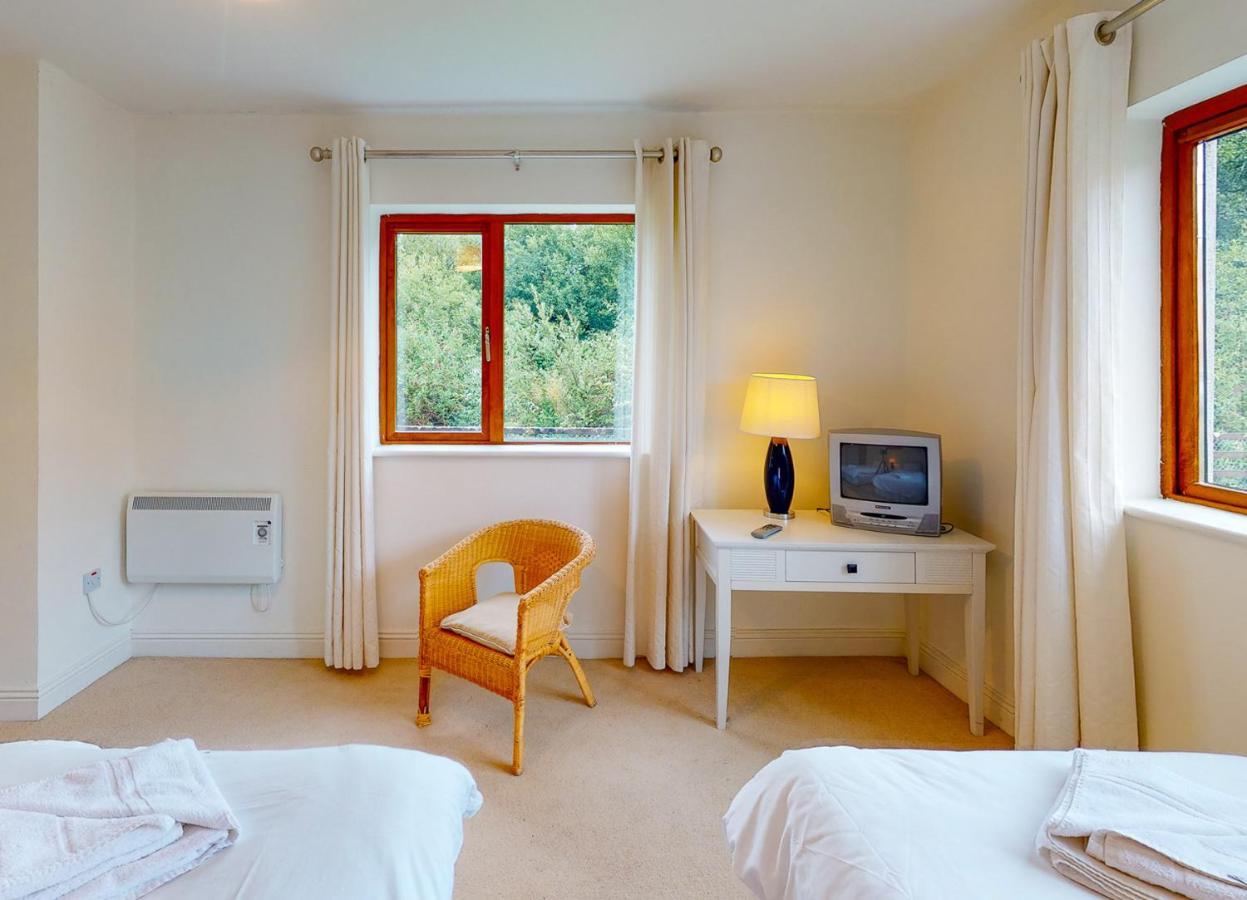 Lakeside Holiday Homes - Type B By Trident Holiday Homes Killaloe Exteriér fotografie